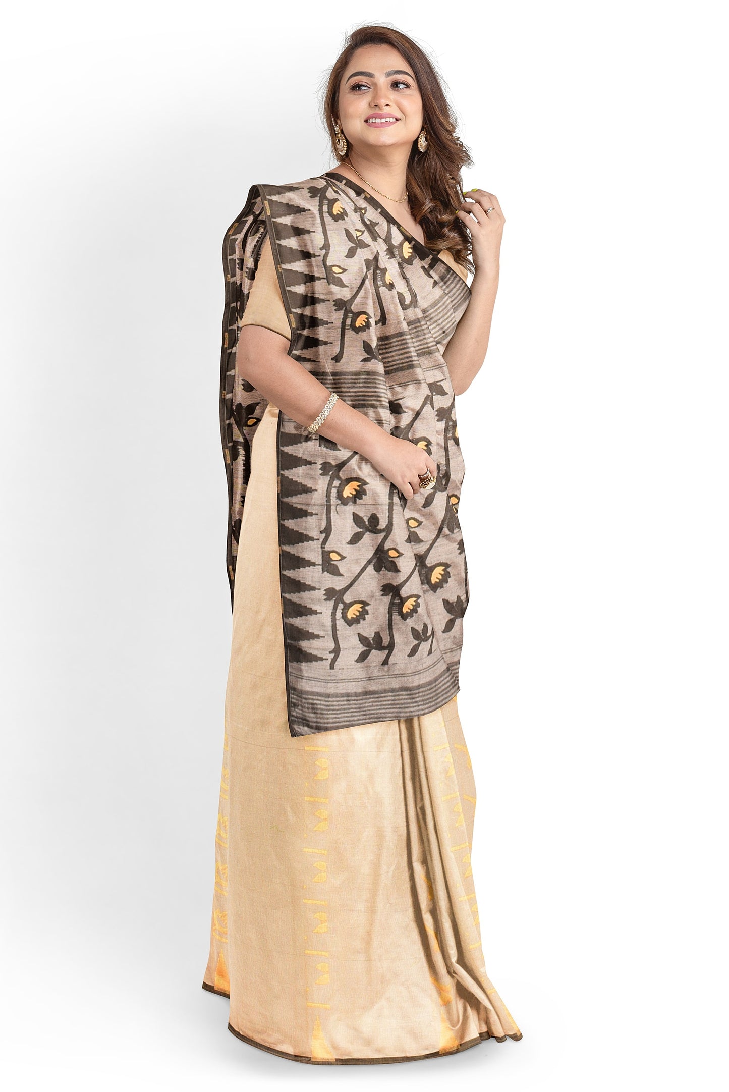 Moitreyee Soft Jamdani Golden & Black Handloom Saree