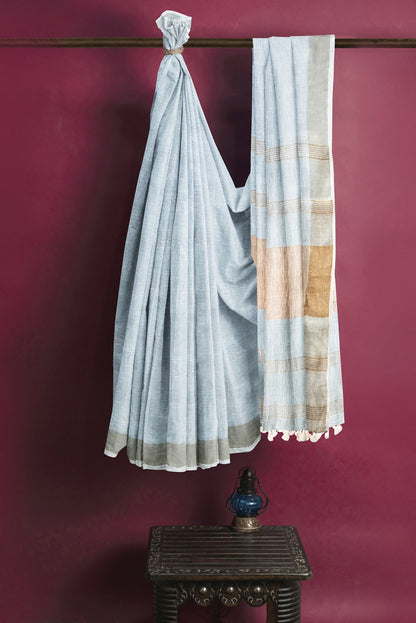Sky Blue & Gold Par Linen Saree by Moitreyee – Handwoven Bengal Heritage