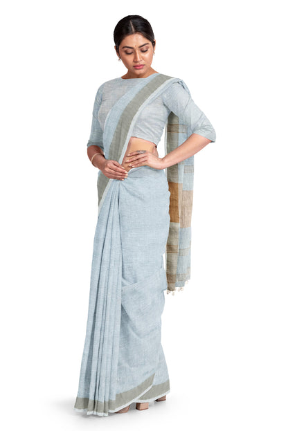 Sky Blue & Gold Par Linen Saree by Moitreyee – Handwoven Bengal Heritage