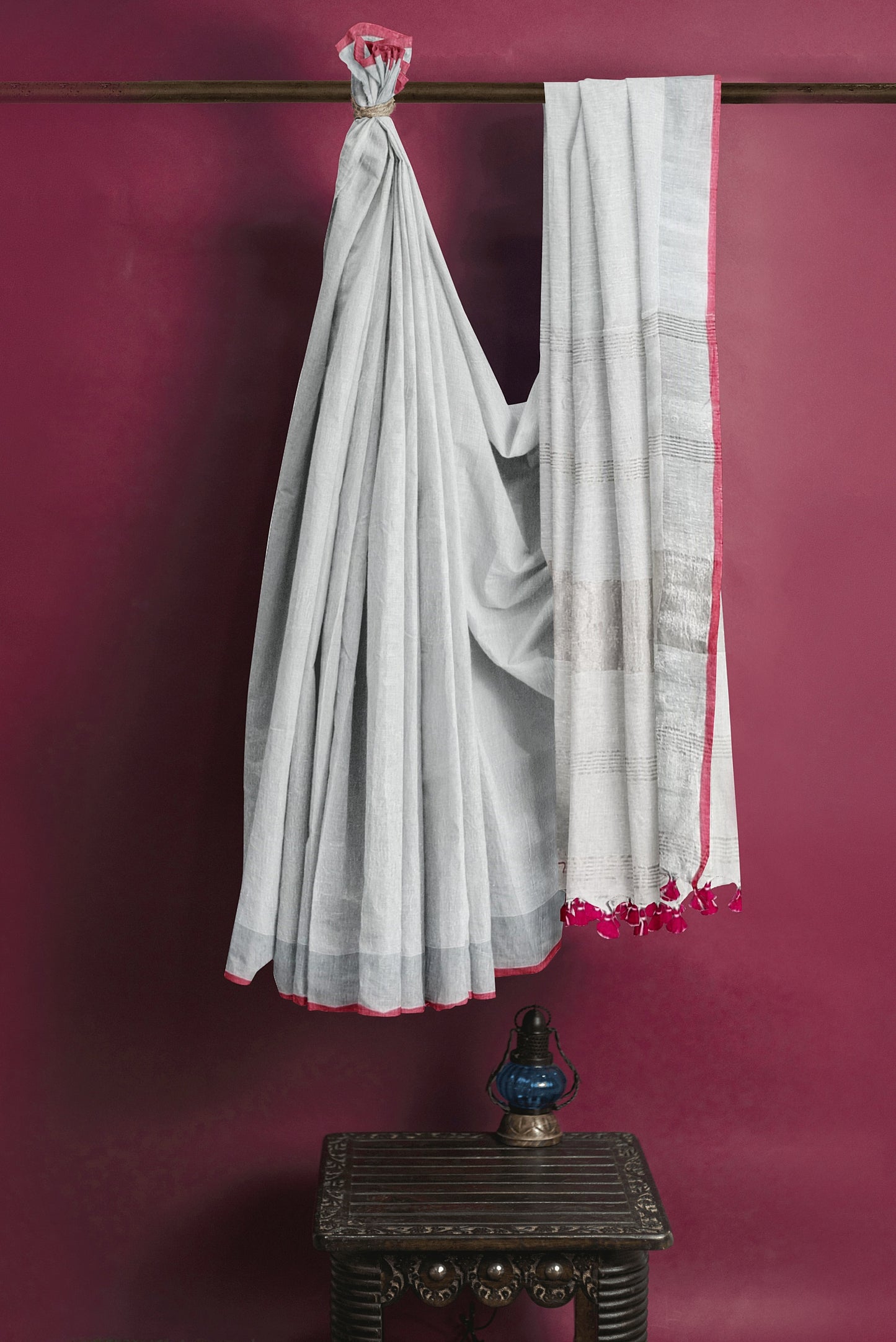 White & Silver Linen Handloom Saree – Moitreyee Collection